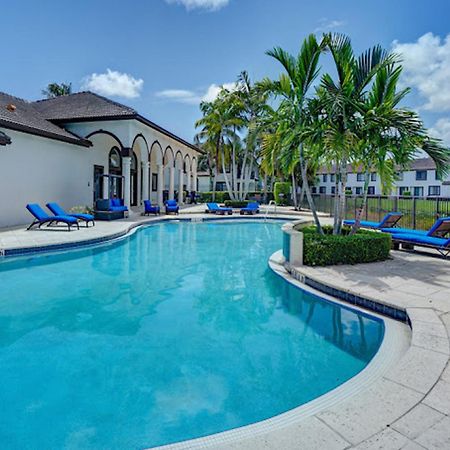 Newly Renovated Townhome With King Bed Delray Beach Extérieur photo