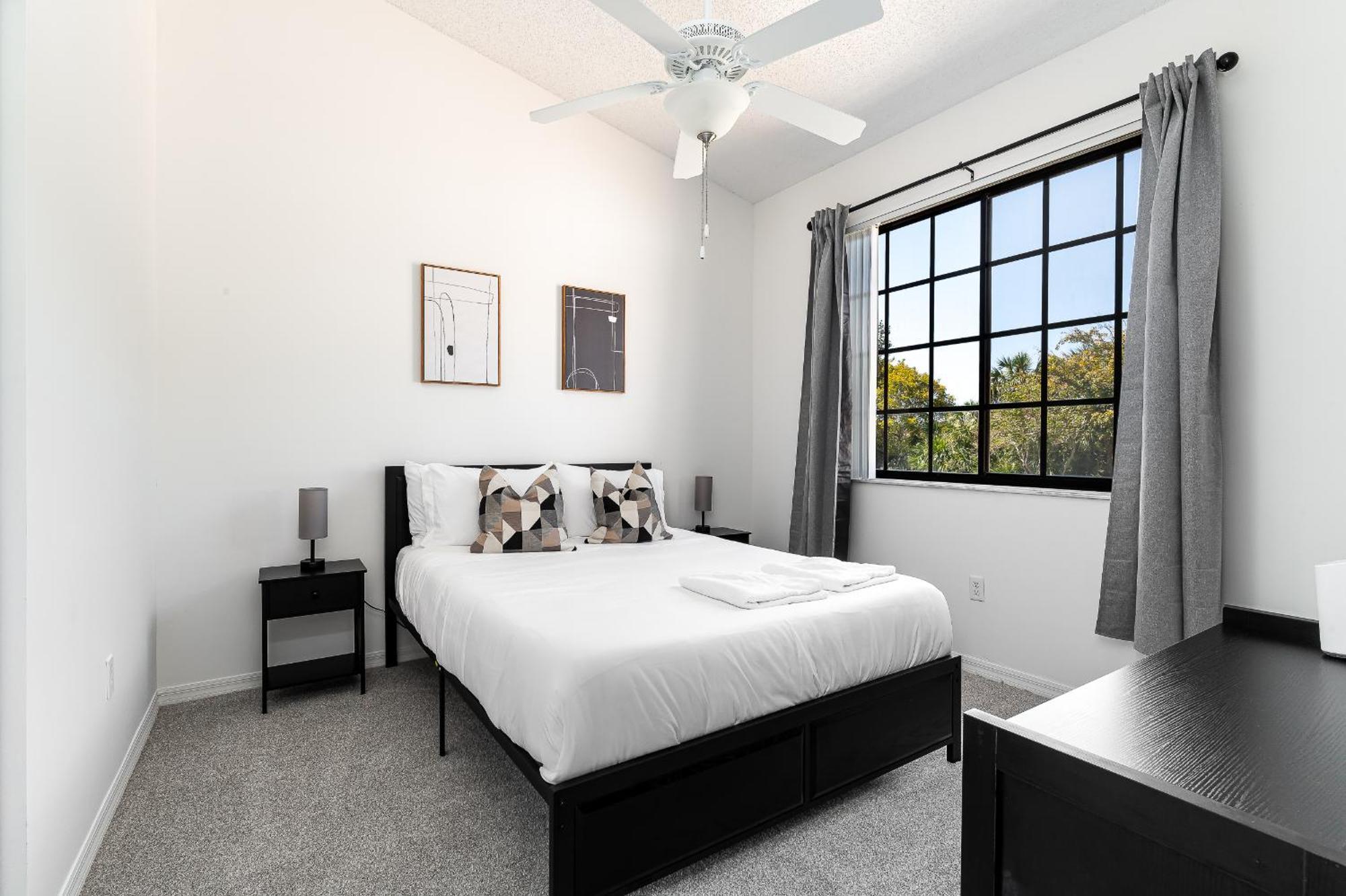 Newly Renovated Townhome With King Bed Delray Beach Extérieur photo
